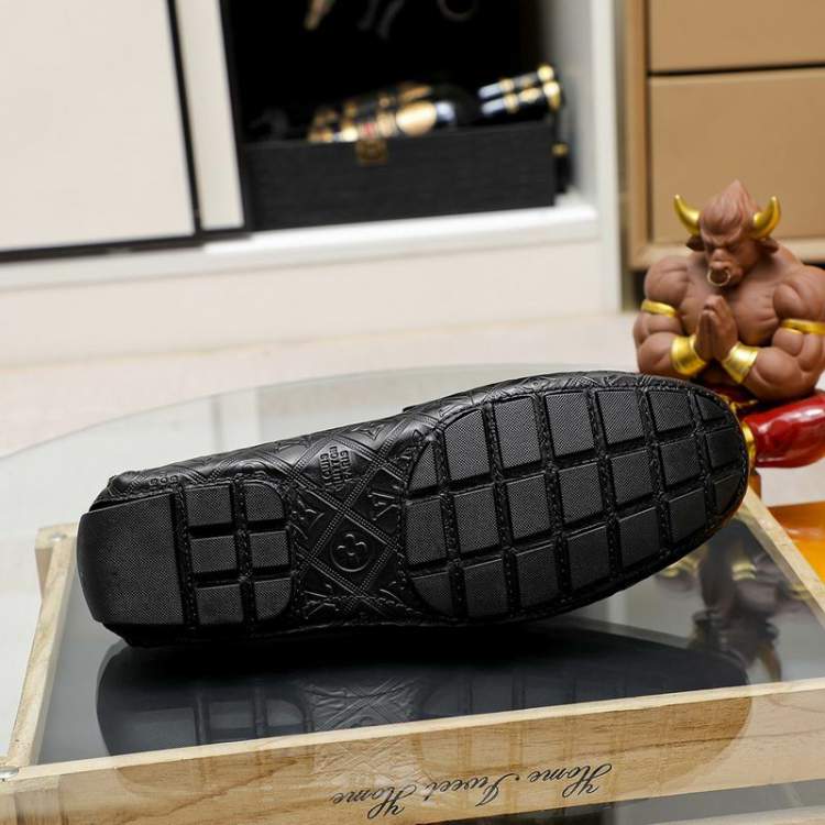 Picture of Louis Vuitton Shoes _SKULVsz38-46mnf042912120